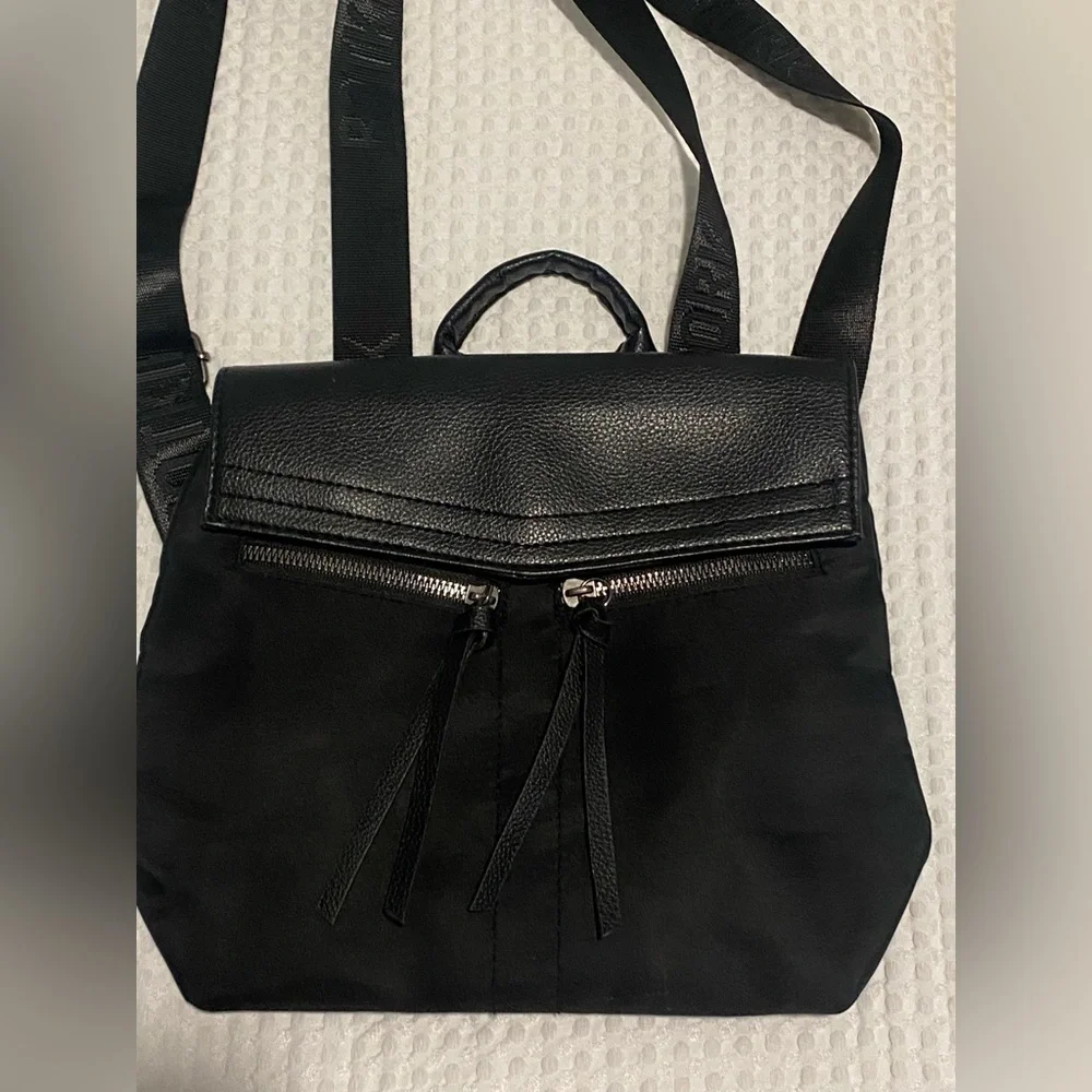 Botkier reposhing this